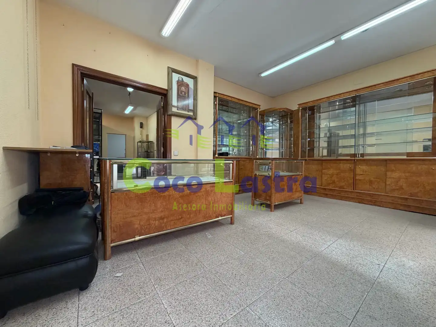 Business premises for sale in Calle Volta, imagen 4