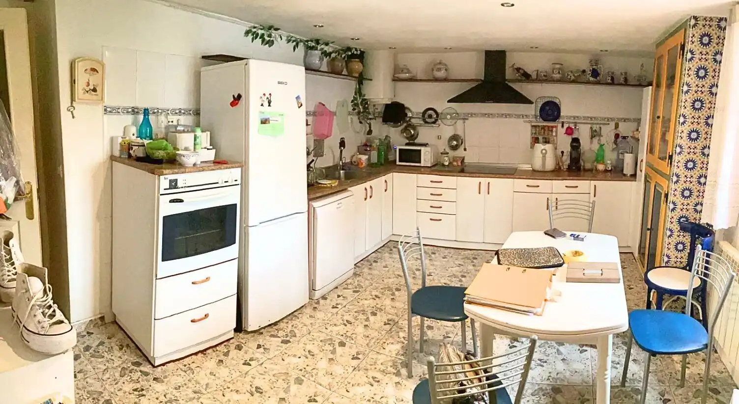 Cuina de Finca rústica en venda en Velilla de Jiloca amb Jardí privat, Terrassa i Traster