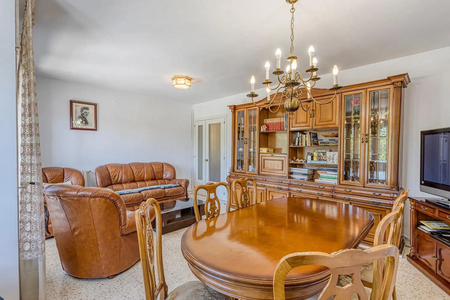 Comedor de Piso en venta en Igualada con Calefacción, Terraza y Trastero