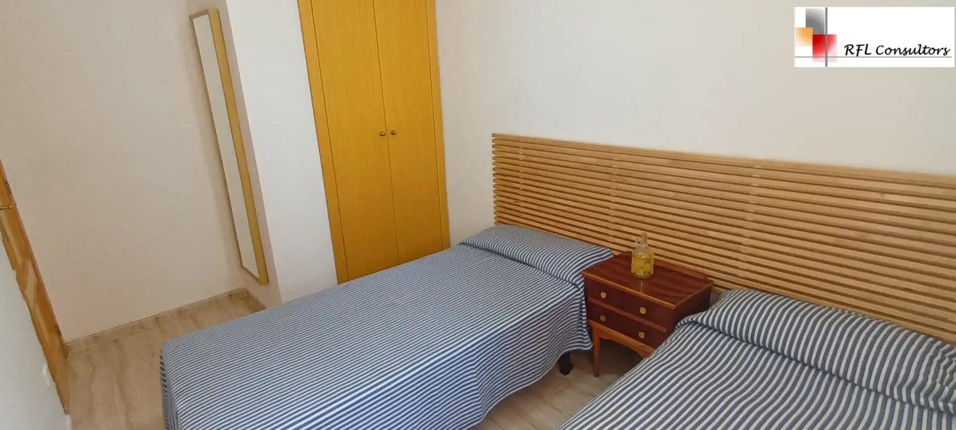 Dormitori de Àtic de lloguer en Torreblanca amb Terrassa i Moblat