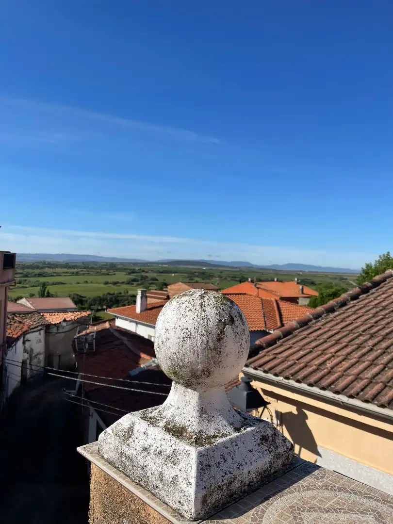 Vista exterior de Casa o chalet en venta en Valdeobispo con Terraza, Trastero y Amueblado