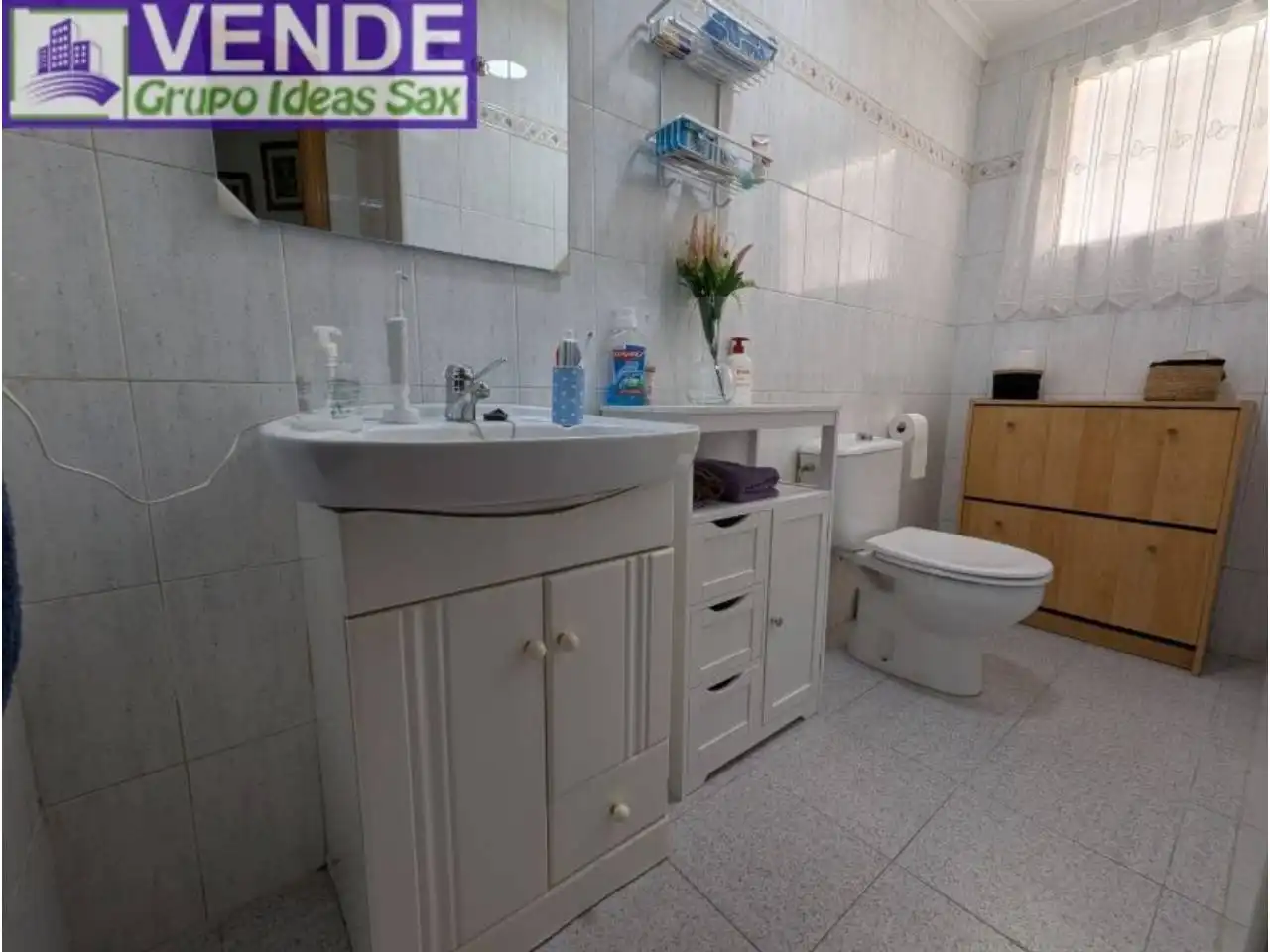 Bathroom of Detached homes for sale in Onil  with Air Conditioner, Terrace and Furnished