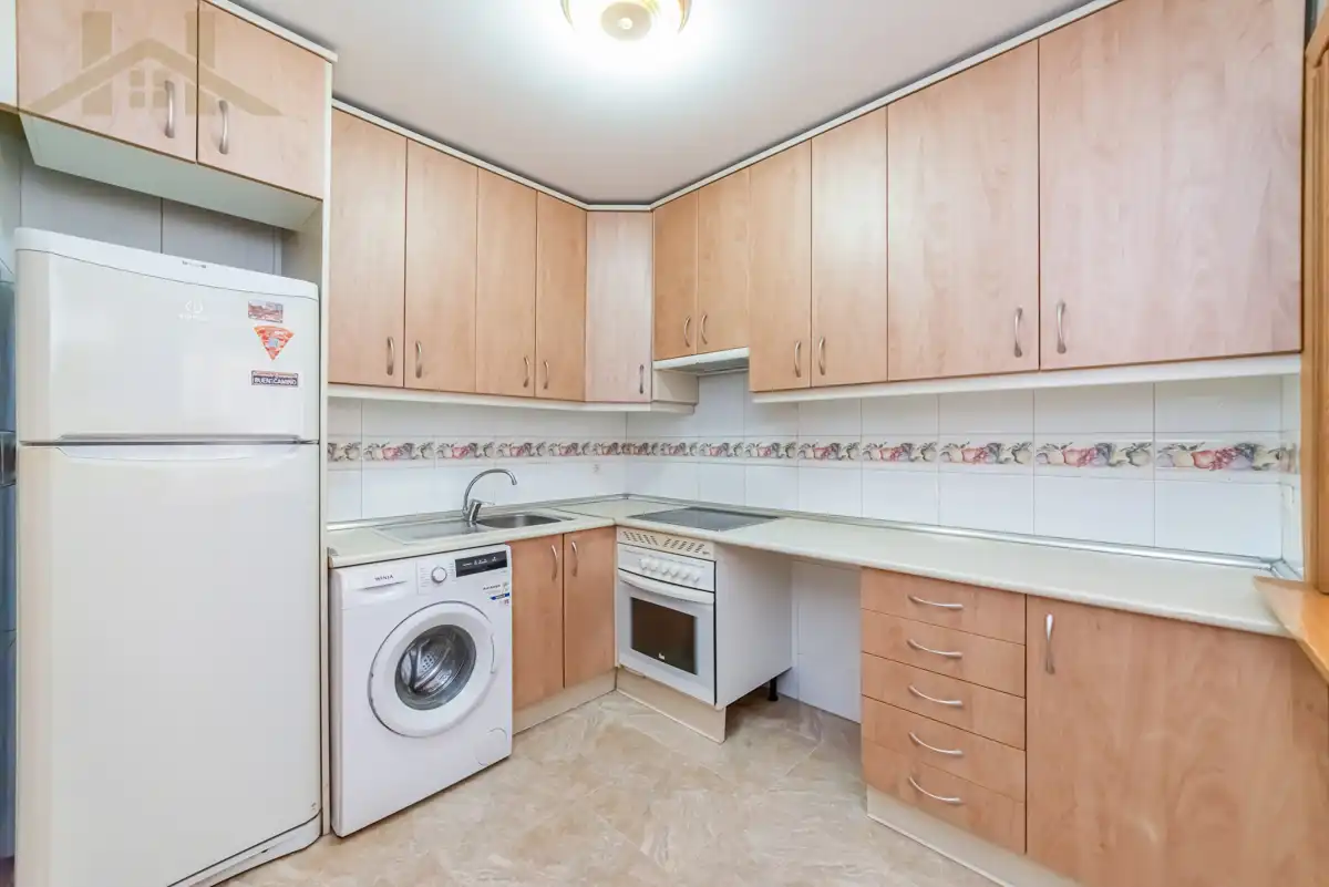 Cuina de Pis en venda en Valdemoro amb Parquet, Terrassa i Forn
