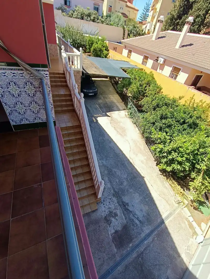 Parking de Casa o chalet en venta en Málaga con Aire acondicionado, Jardín privado y Terraza
