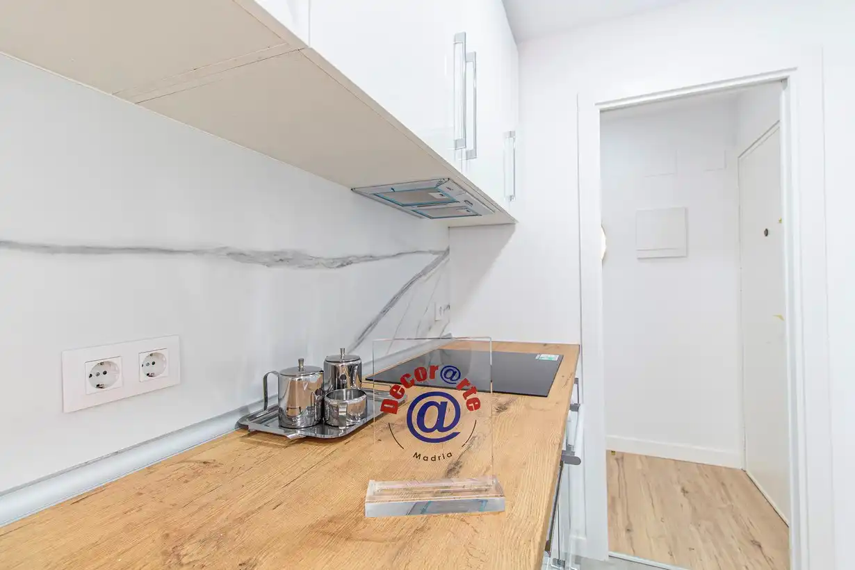 Appartamento con ascensore in vendita a Calle de San Emilio, imagen 10
