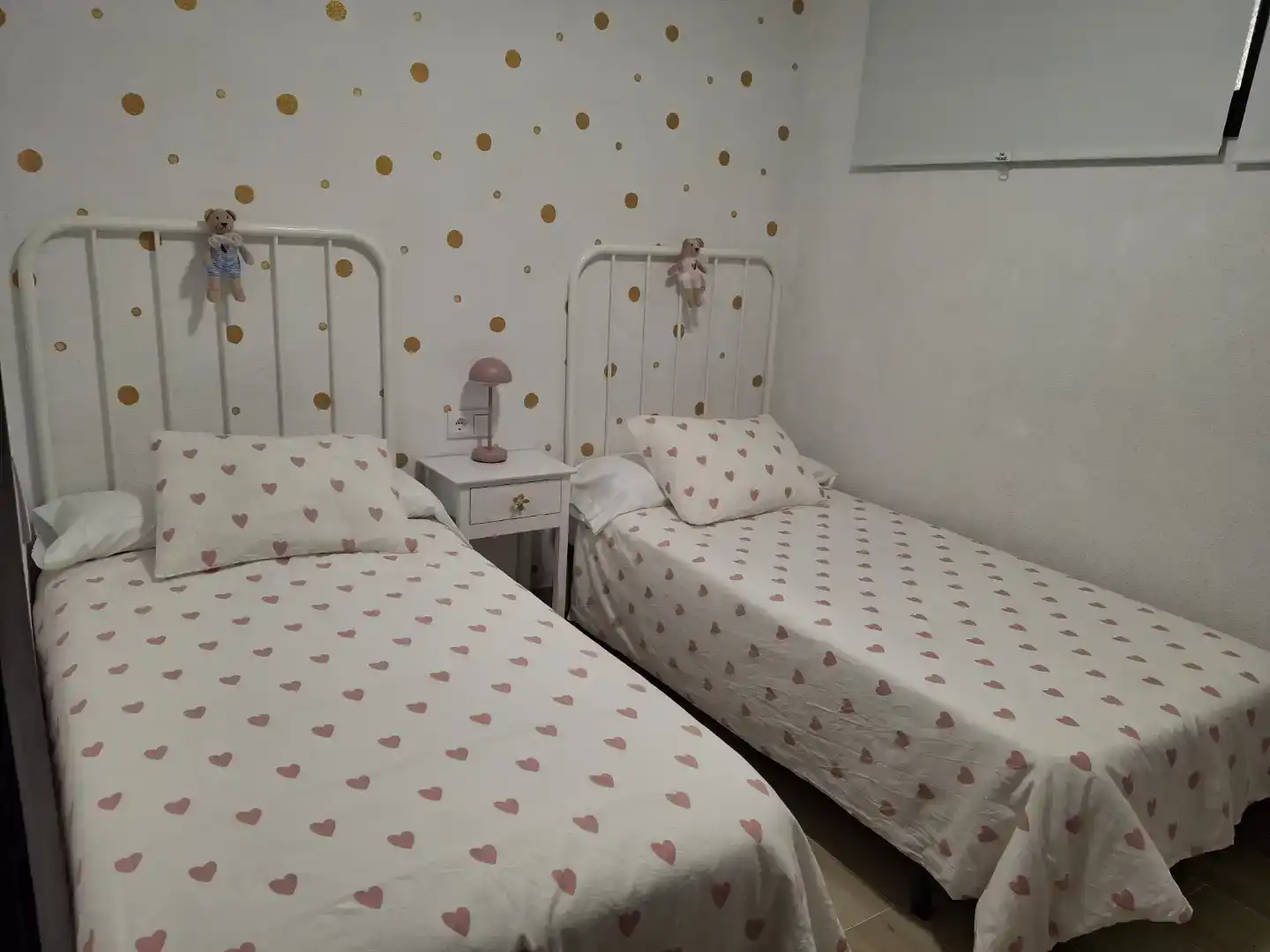 Schlafzimmer von Wohnung zur Miete in Baiona mit Privatgarten
