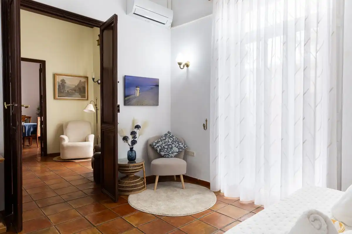 Casa en venta en C/ Canonge Cebrià, imagen 12