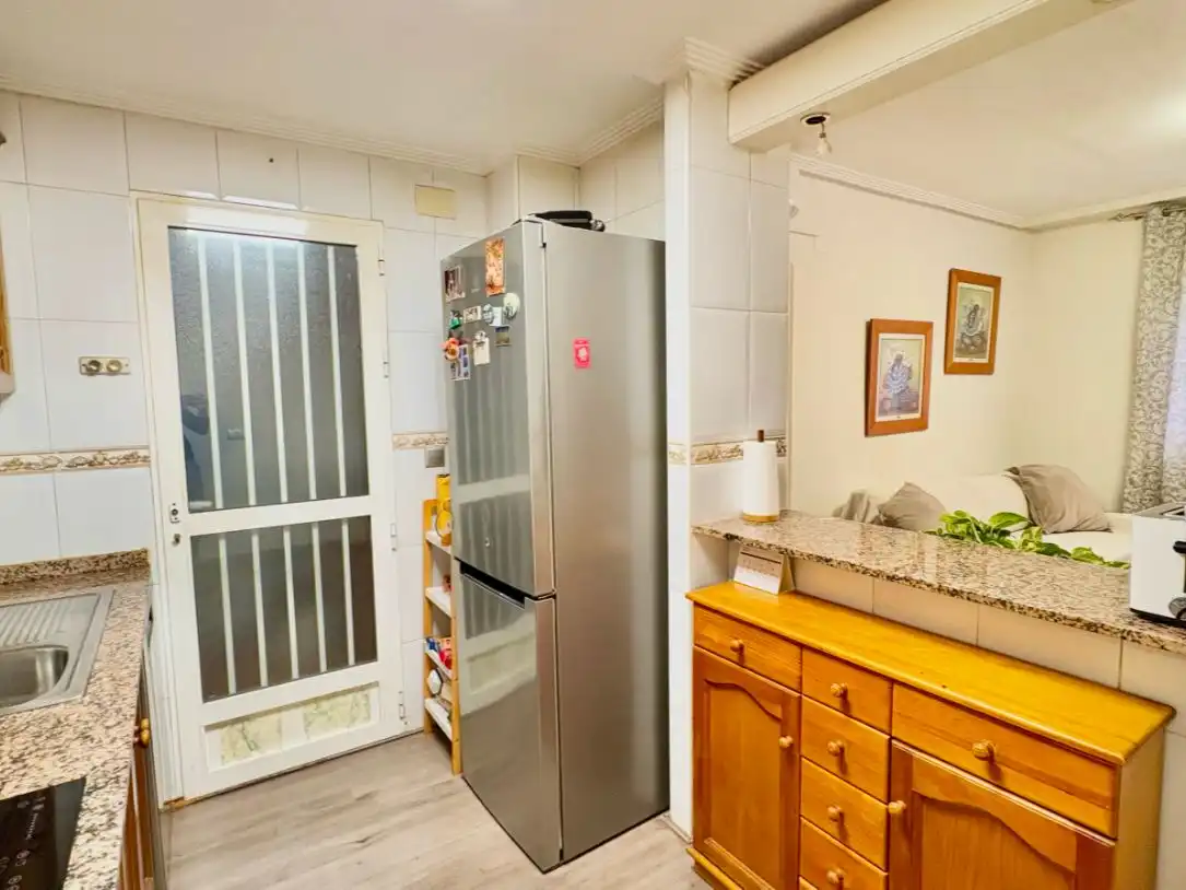 Cuina de Pis en venda en Torrevieja amb Aire condicionat i Balcó