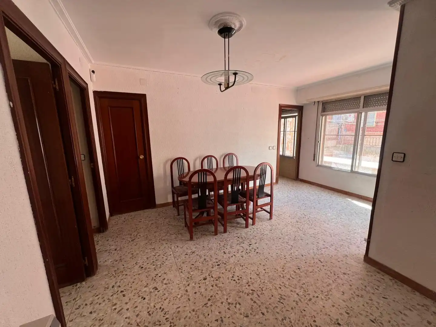 Menjador de Casa o xalet en venda en Zaragoza