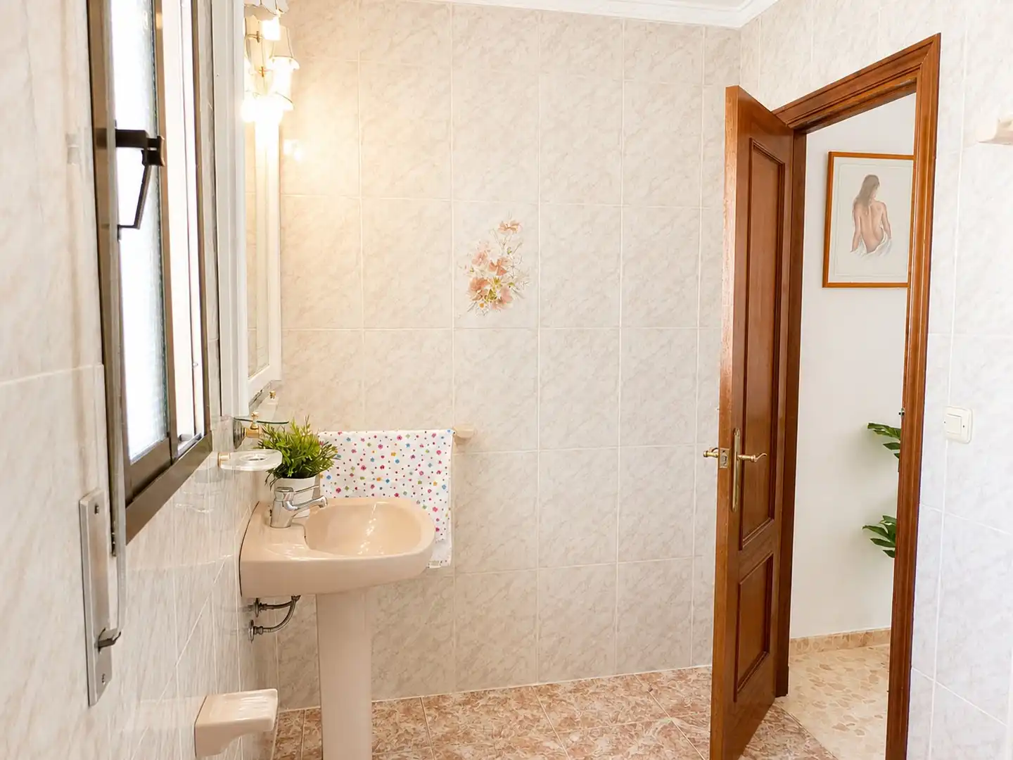 Bathroom of Houses for sale in Chipiona  with Air Conditioner, Terrace and Storage room