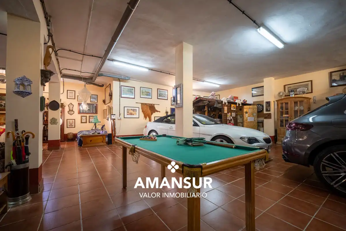 Chalet con piscina en venta en Avenida del Almendro, imagen 94