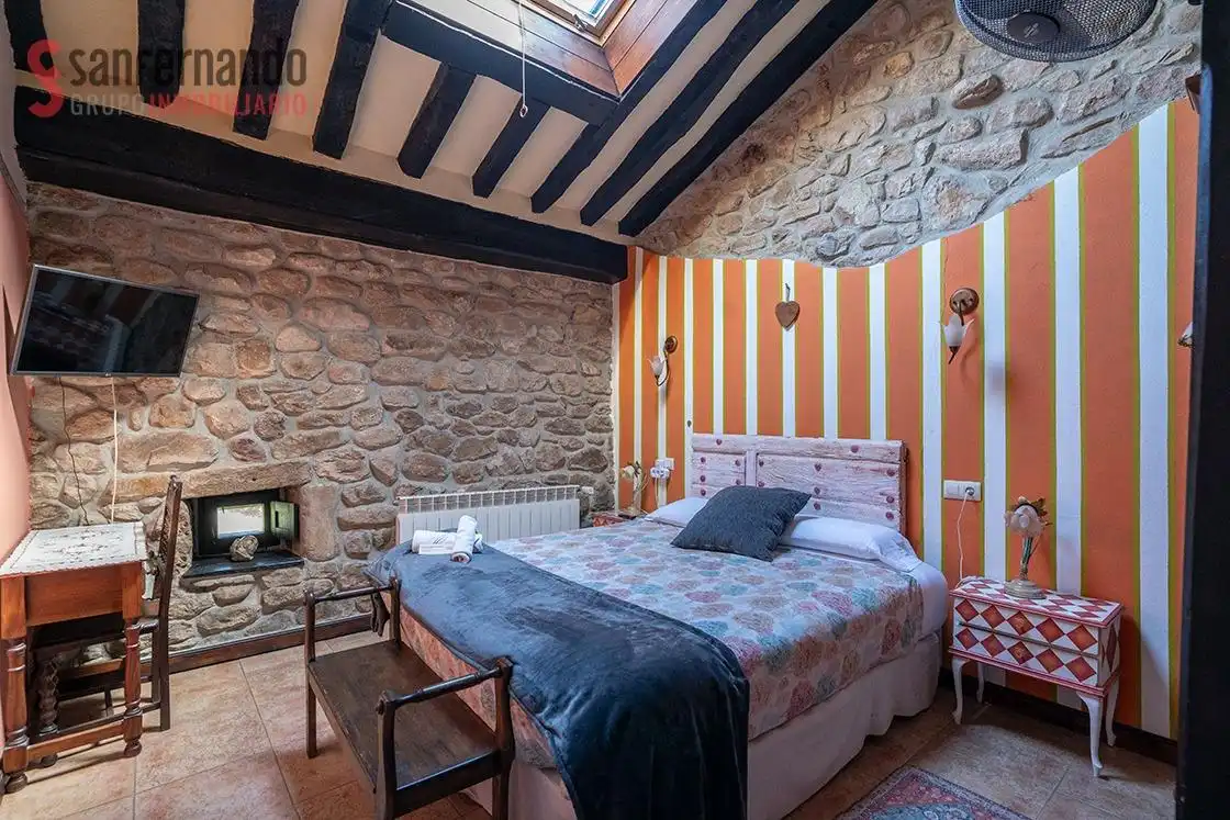 Habitación de Edificio en venta en Mazcuerras