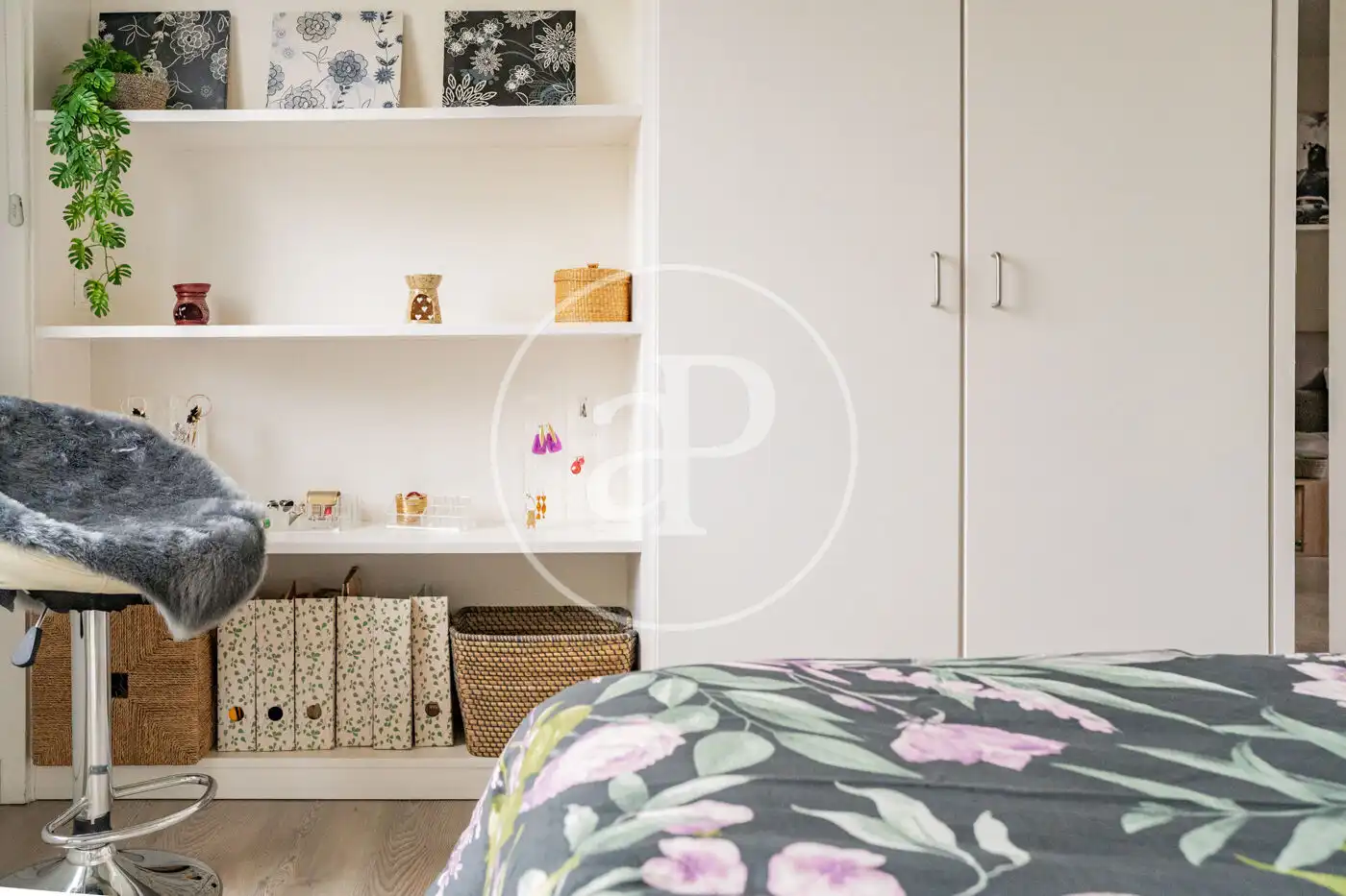Bedroom of Flat for sale in Madrid  with Air Conditioner, Heating and Furnished
