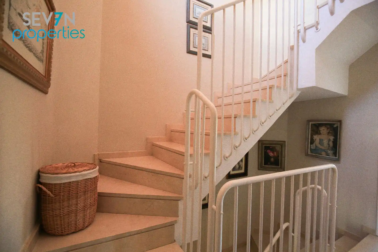 Casa adosada en venta en Alicante / Alacant con Aire acondicionado, Calefacción y Piscina