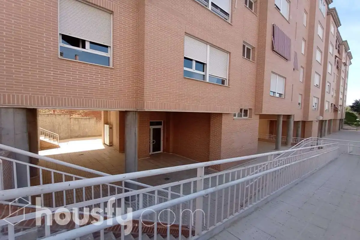 Exterior view of Flat for rent in Toledo  with Air Conditioner, Heating and Parquet flooring