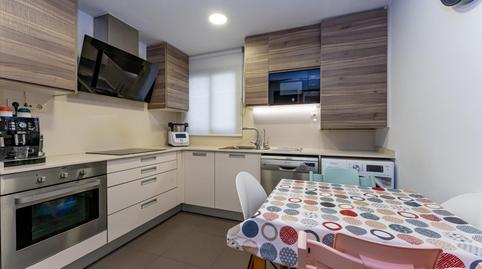 Foto 3 de Piso en venta en La Roureda, Barcelona