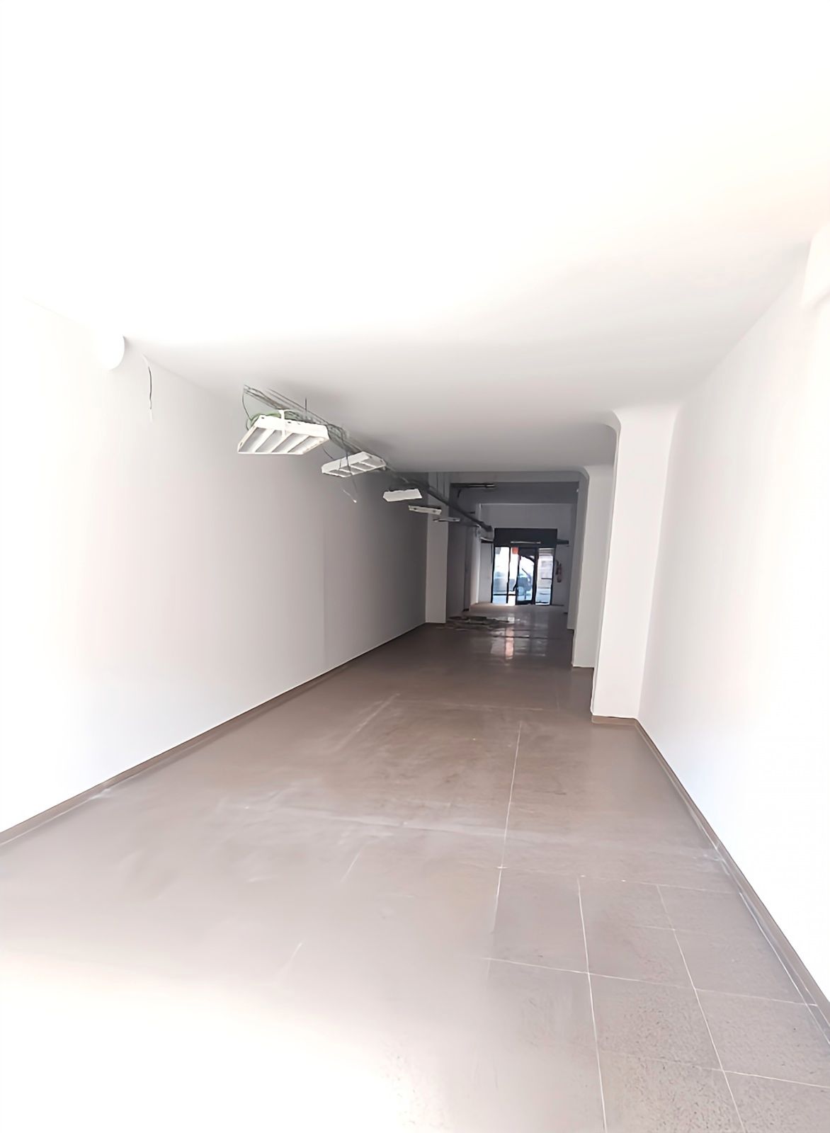 Premises to rent in Carrer de Llorens i Barba, 40, El Baix Guinardó