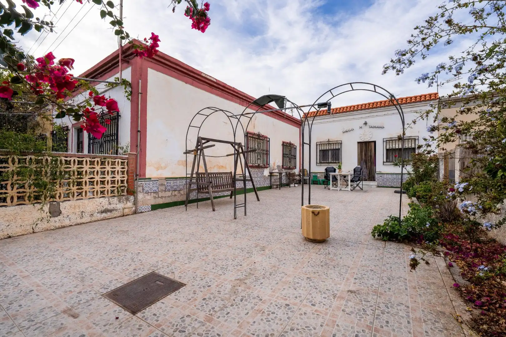 Vista exterior de Casa o chalet en venta en Alhama de Almería con Jardín privado y Terraza