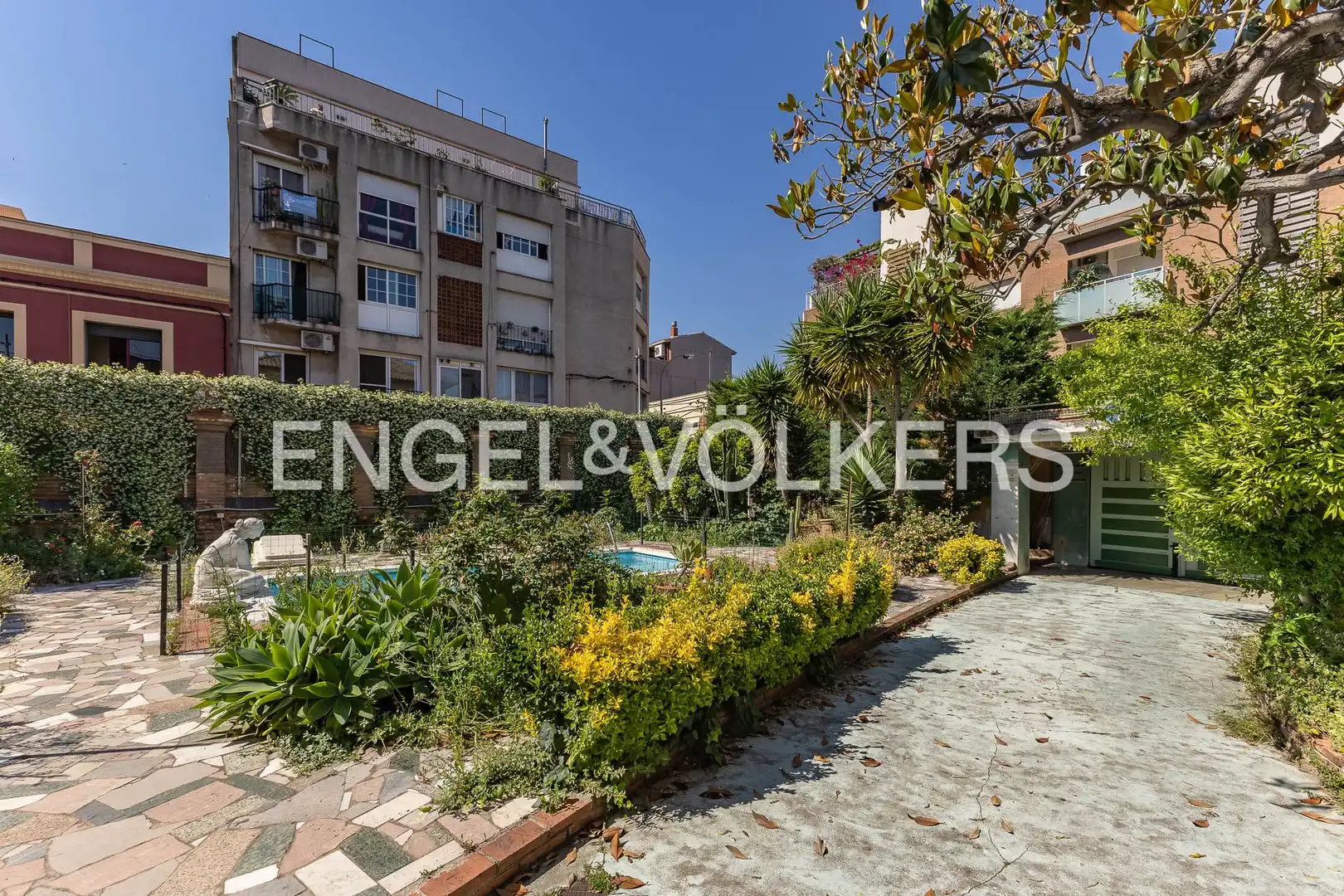 Exterior view of Houses for sale in El Prat de Llobregat  with Heating, Private garden and Terrace