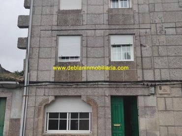 House with balcony for sale in Tui