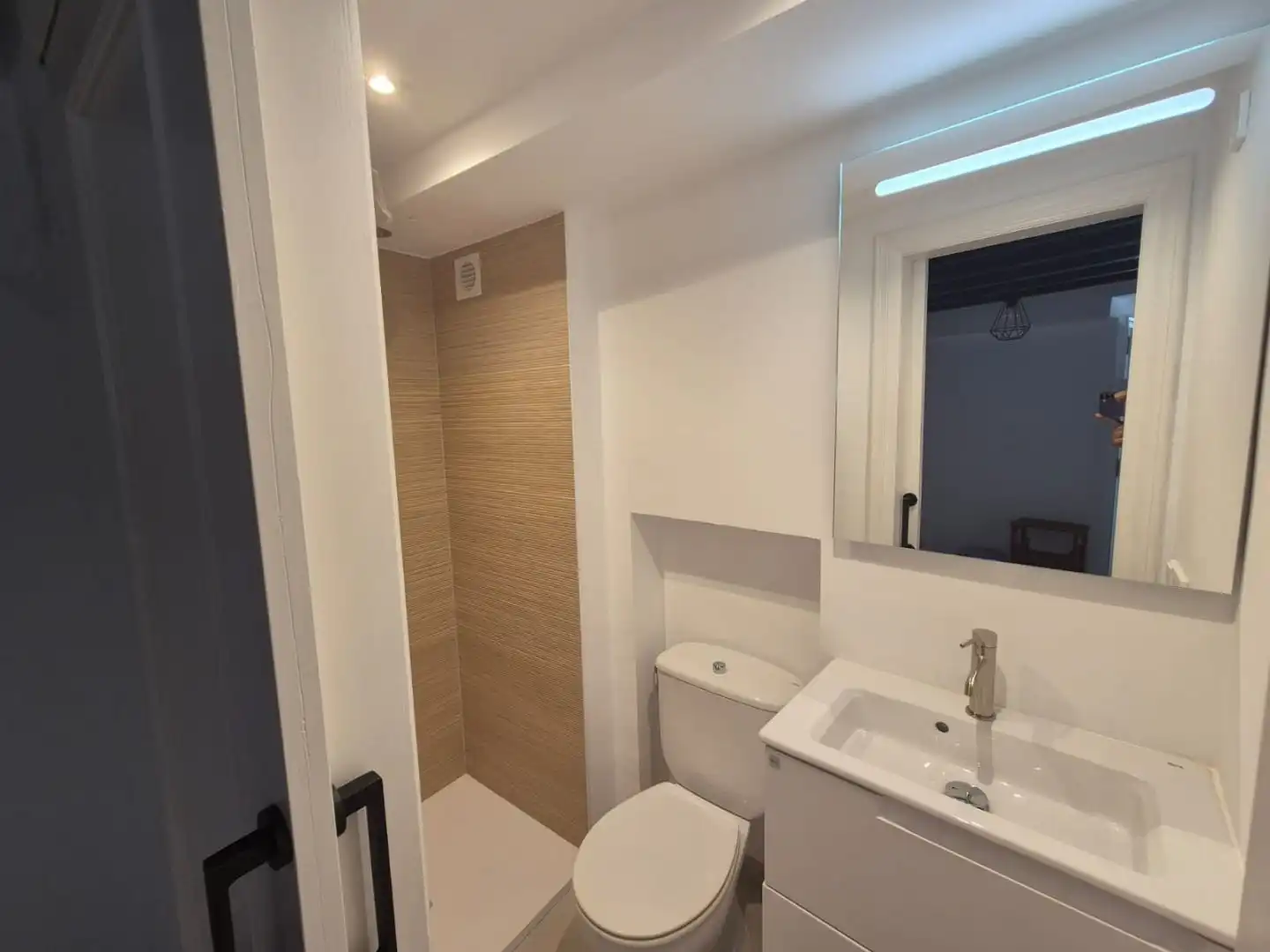 Bathroom of Study for sale in  Palma de Mallorca  with Parquet flooring, Furnished and Oven