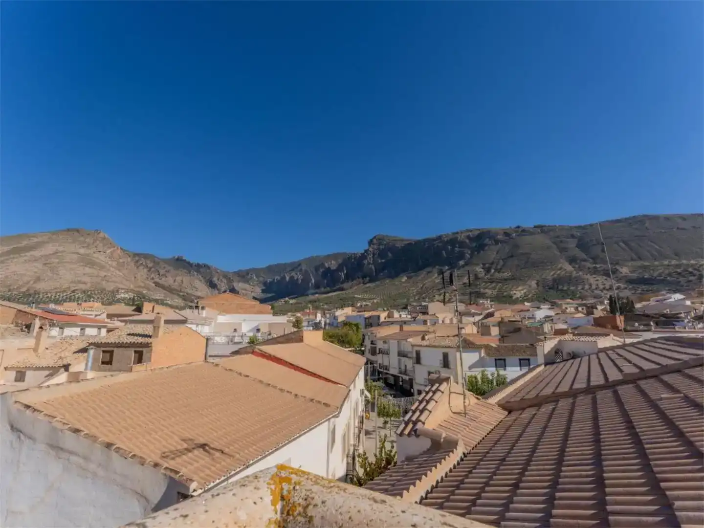 Vista exterior de Pis en venda en Huesa amb Aire condicionat, Piscina i Balcó