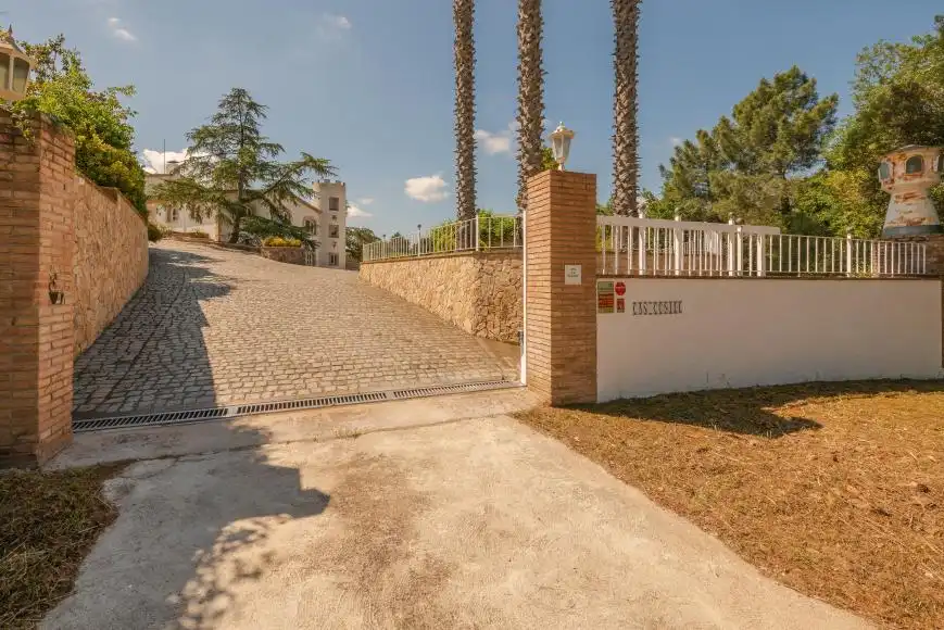 Vista exterior de Finca rústica en venda en Riudarenes amb Aire condicionat, Calefacció i Jardí privat