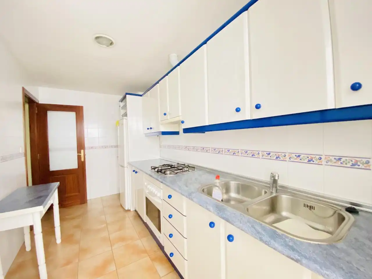 Piso con terraza en venta en Maria Teresa De Léon, imagen 12
