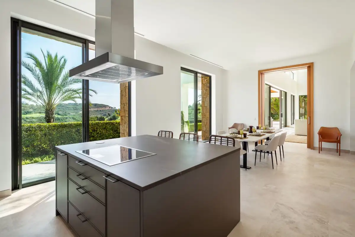 Maison avec piscine à vendre à Bahía de Casares, imagen 3