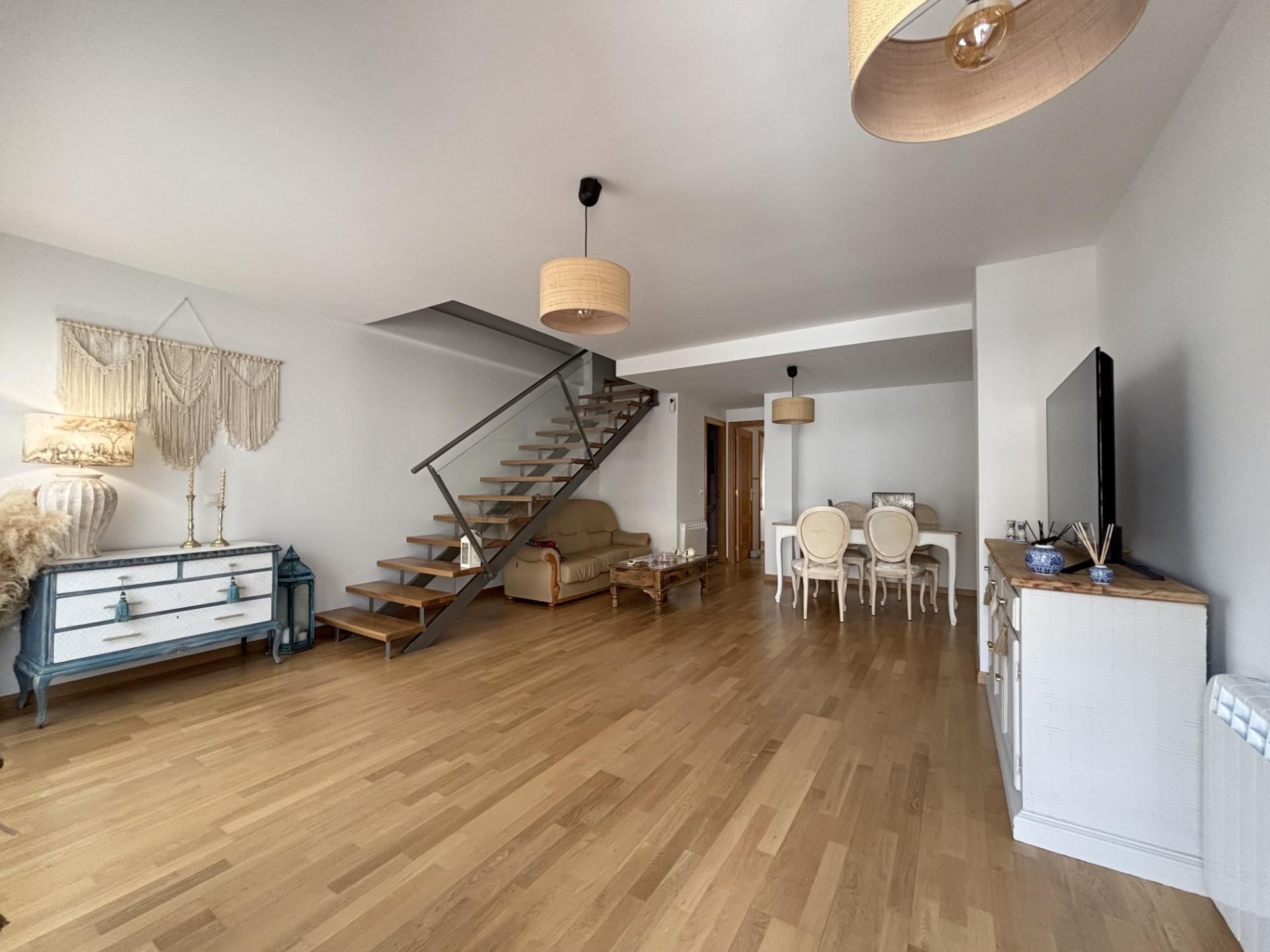 Wohnzimmer von Wohnung miete in El Barraco  mit Heizung und Alarm