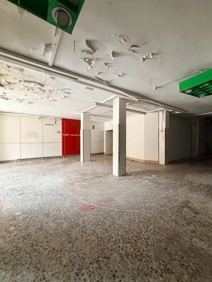 Local comercial en venta en Centre - Estació, imagen 15