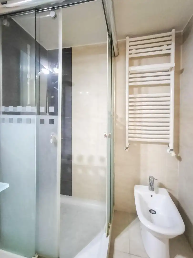 Casa adosada en venta en Alquenència - Venècia