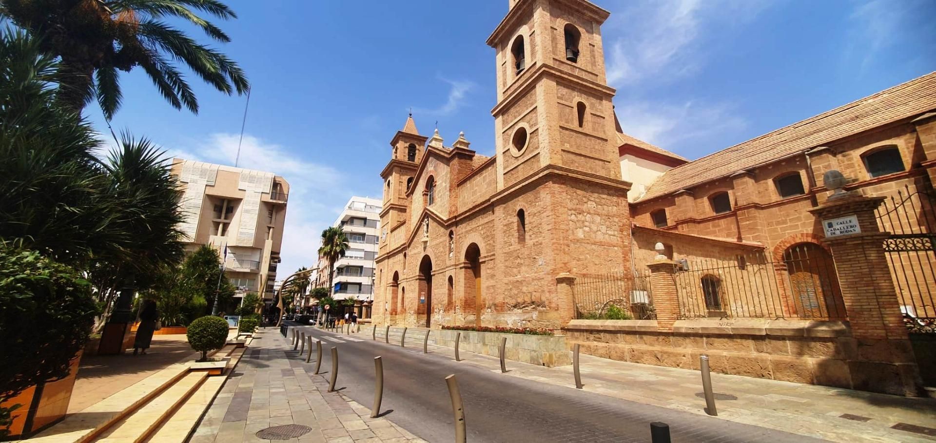 Vista exterior de Pis en venda en Torrevieja amb Aire condicionat, Calefacció i Traster