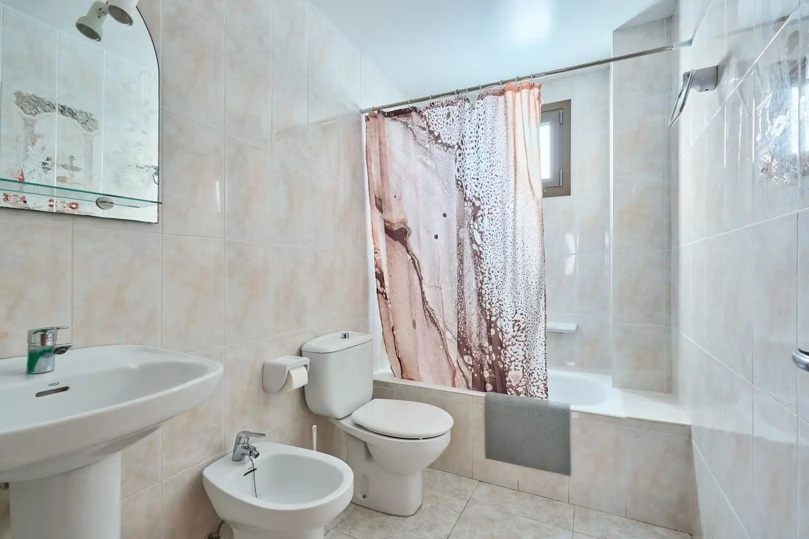 Bathroom of Buildings for sale in Manacor