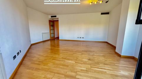 Foto 2 de Piso en venta en Llevant, Barcelona