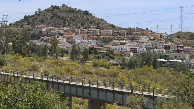 Vista exterior de Casa adosada en venta en Málaga con Aire acondicionado y Balcón