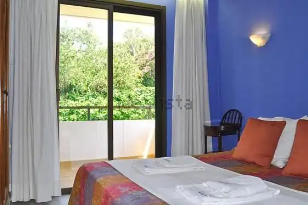 Dormitori de Casa adosada en venda en Calvià amb Aire condicionat, Jardí privat i Terrassa