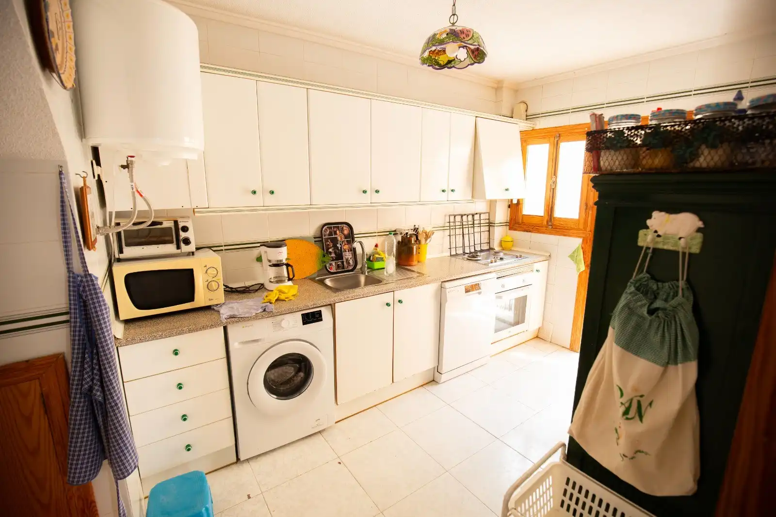 Cuina de Casa o xalet de lloguer en La Manga del Mar Menor amb Calefacció, Terrassa i Piscina