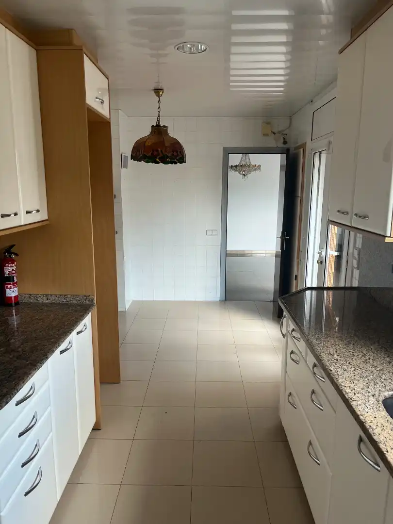 Cocina de Casa o chalet de alquiler en Castellar del Vallès con Calefacción, Trastero y Horno