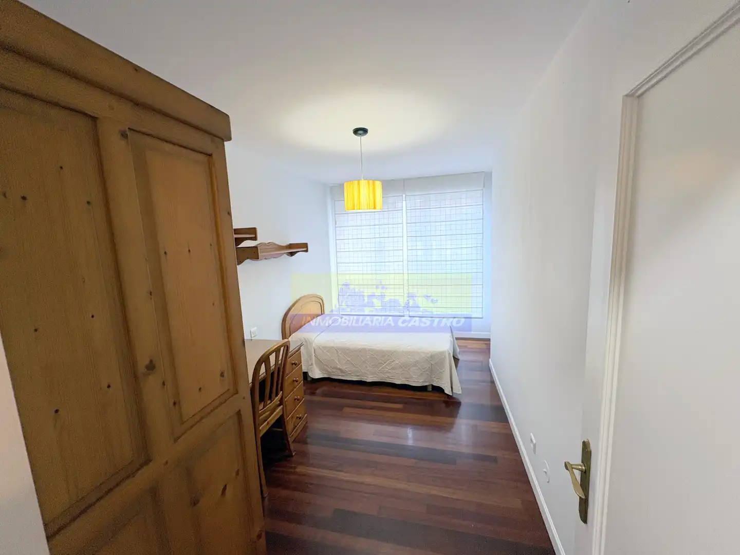 Habitación de Piso de alquiler en Castro-Urdiales con Amueblado