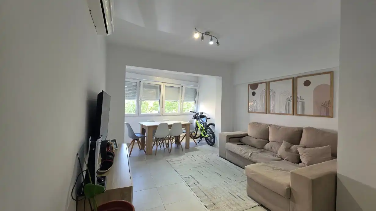 Sala de estar de Piso en venta en  Madrid Capital con Calefacción