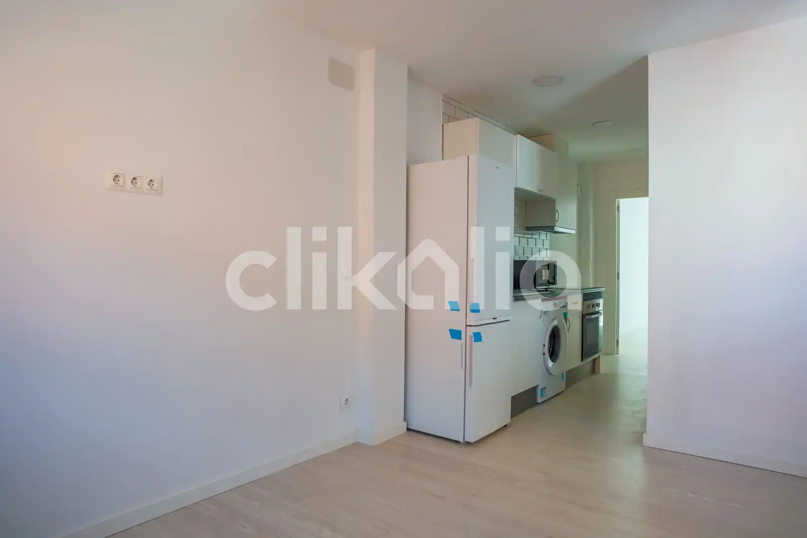 Kitchen of Flat for rent in Madrid