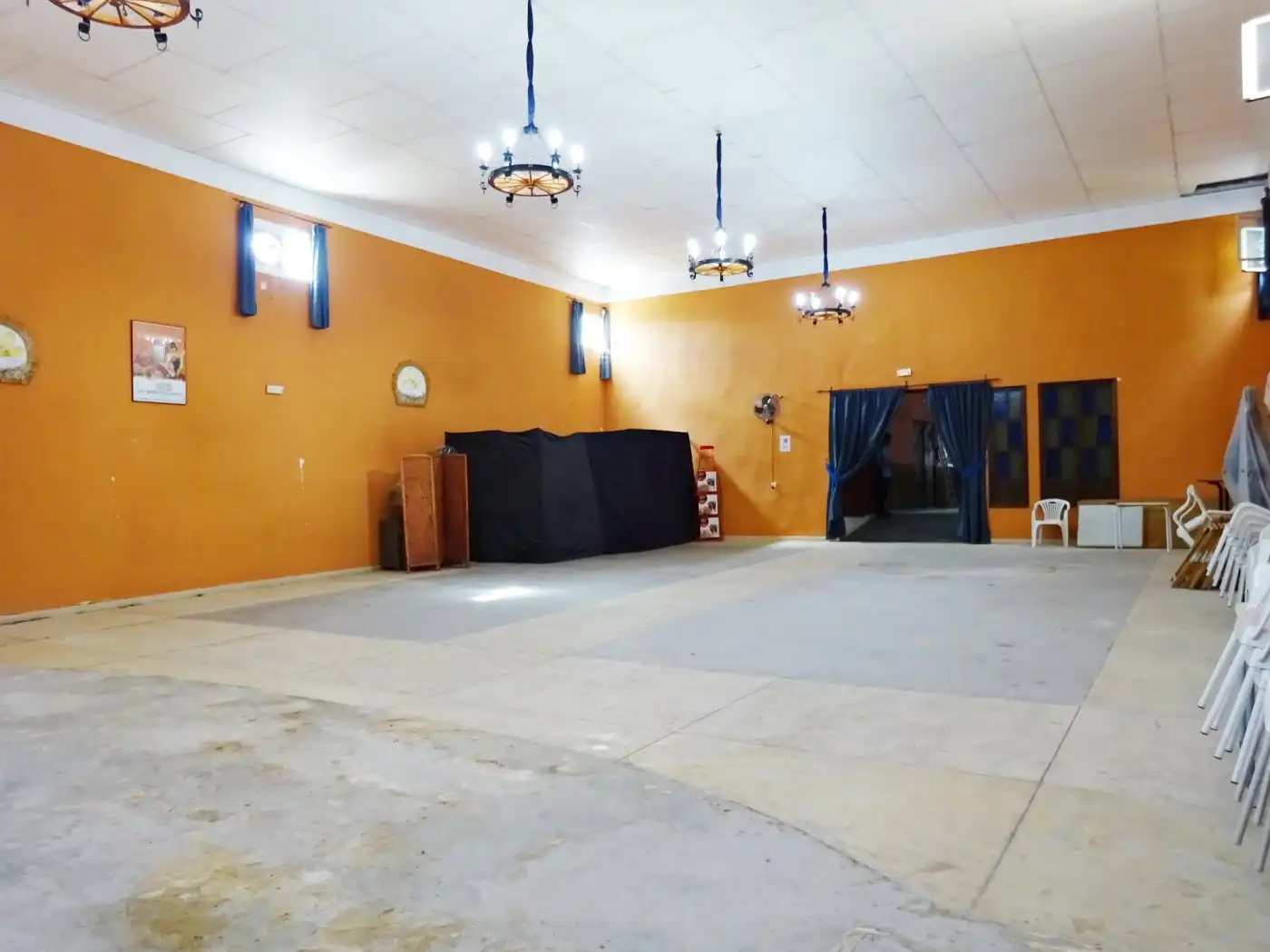 Local en venta en Huévar del Aljarafe con Aire acondicionado