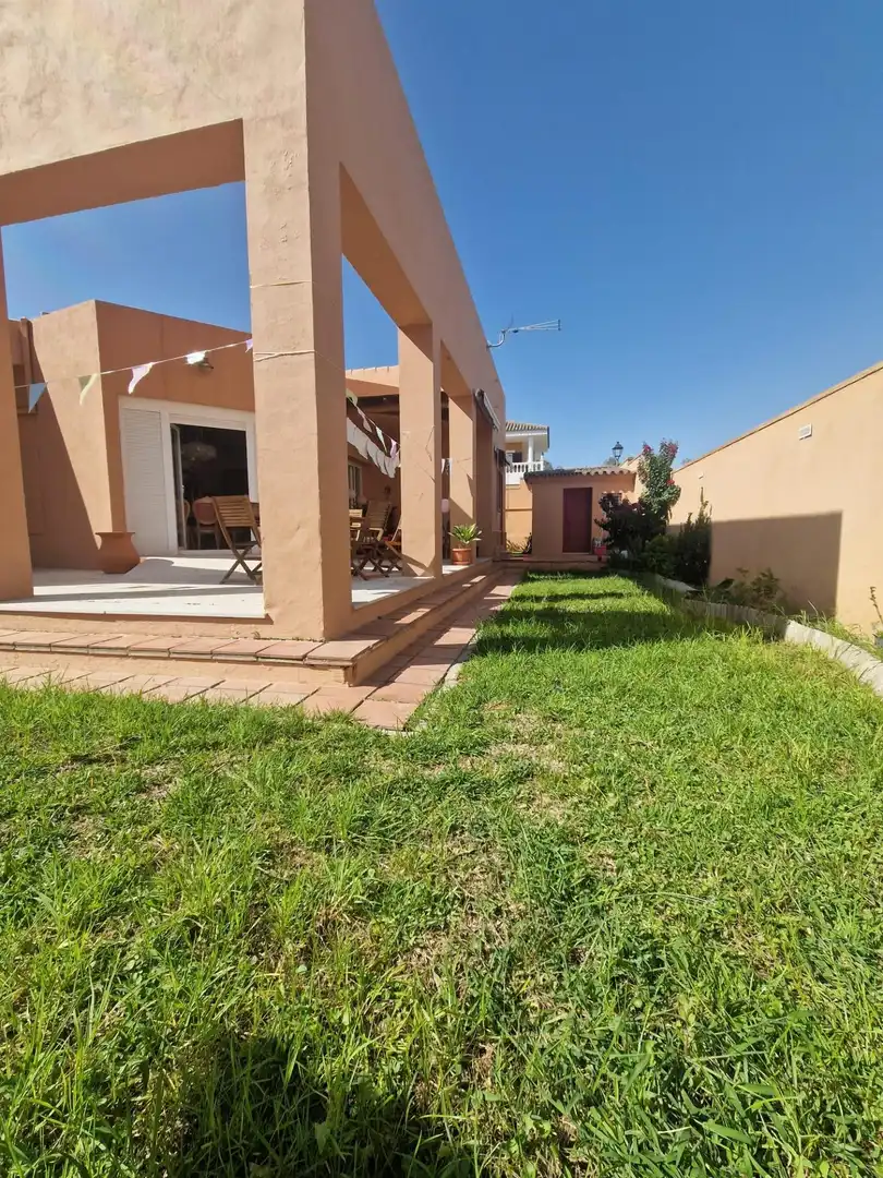 Xalet amb jardí en venda a El Juncal - Vallealto, imagen 14