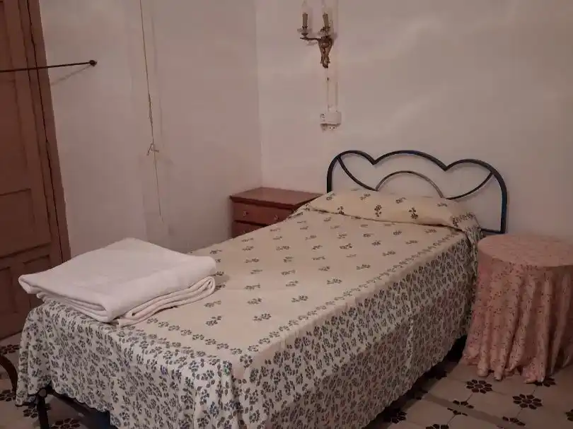 Dormitori de Casa adosada en venda en Villanueva de Córdoba amb Balcó