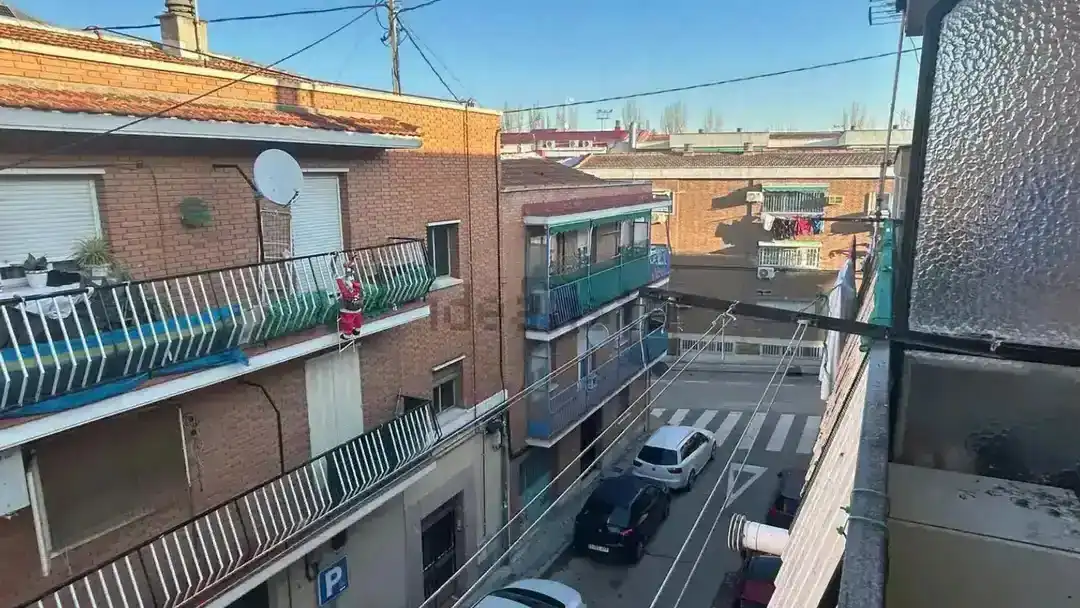 Exterior view of Flat for sale in  Madrid Capital  with Heating