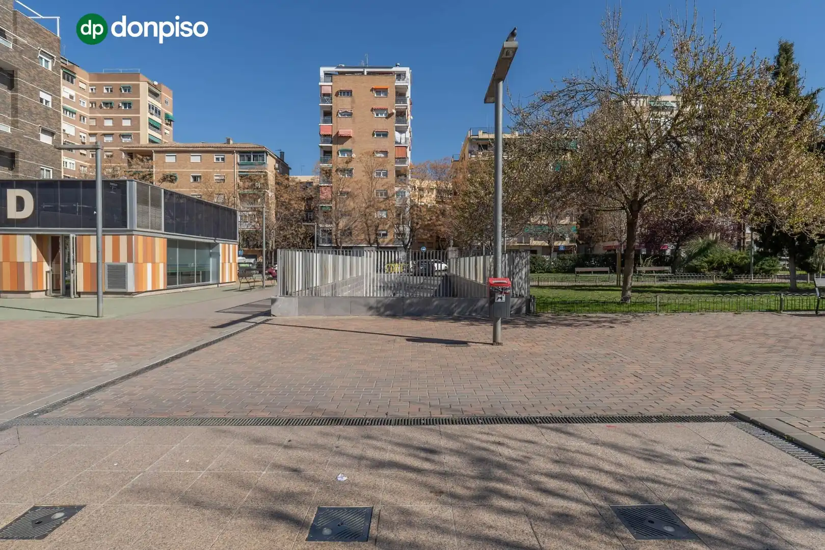 Exterior view of Flat for sale in Zaidín