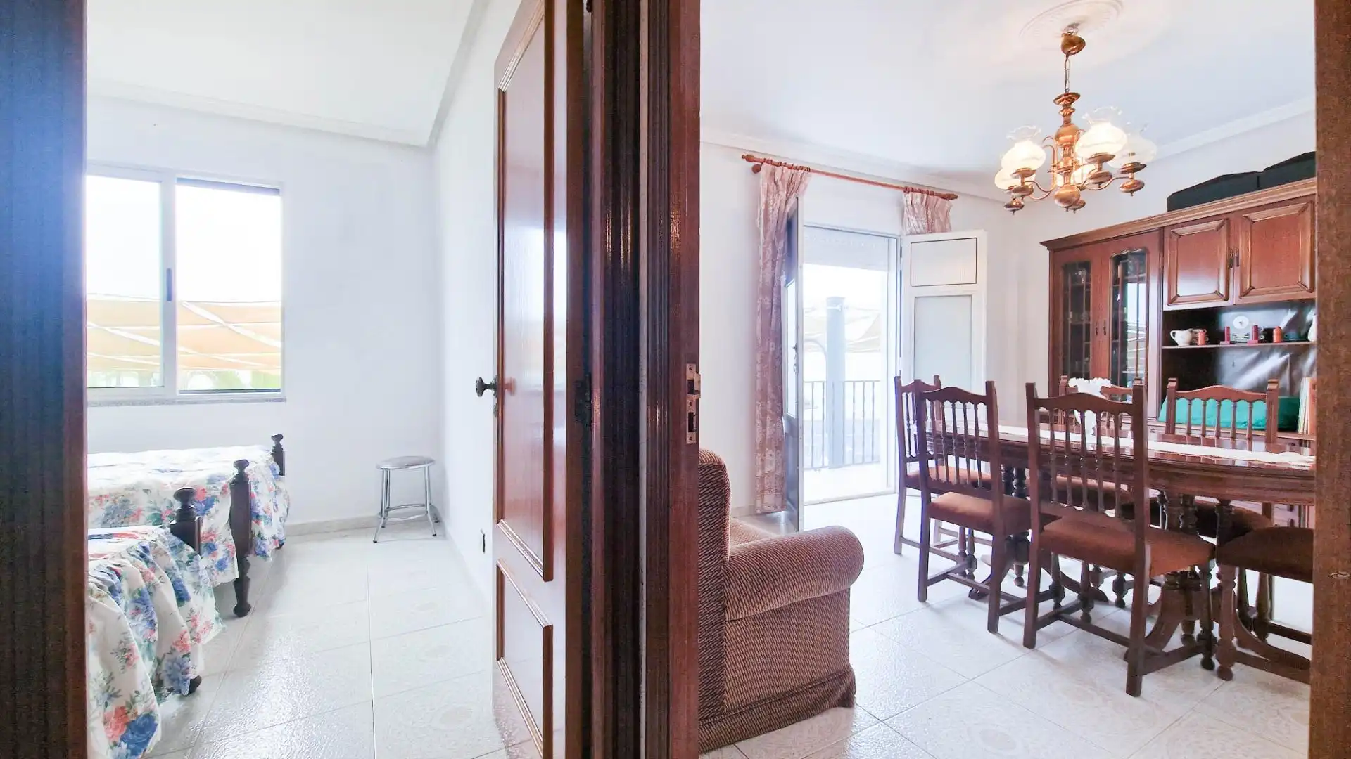 Casa o chalet en venta en Cheles con Terraza, Trastero y Balcón