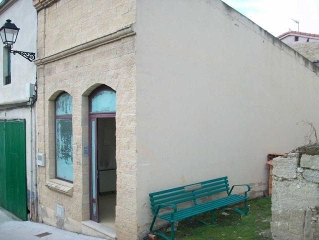 Exterior view of Premises for sale in Quintanilla San García  with Heating