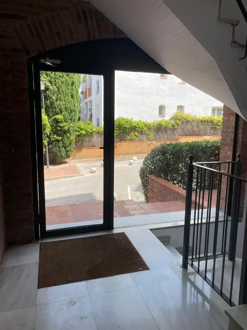 Vista exterior de Apartamento de alquiler en Lloret de Mar con Amueblado, Lavadora y Balcón